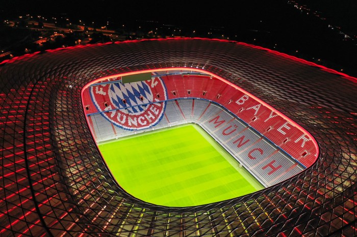 Allianz munich bavaria bartz estadios archiscapes dosya münchen stadium datei mundo alianz stadion monaco modificare munchen voetbalmatch arena1 demeuron herzog